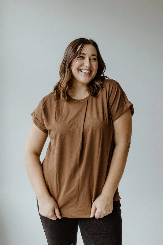 PLEATED CREW NECK BLOUSE IN CLASSIC BROWN